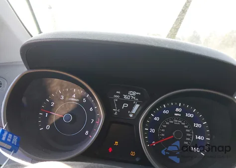 2013 Hyundai Elantra Gls/Limited z USA, uszkodzony, nr VIN 5NPDH4AE4DH168003